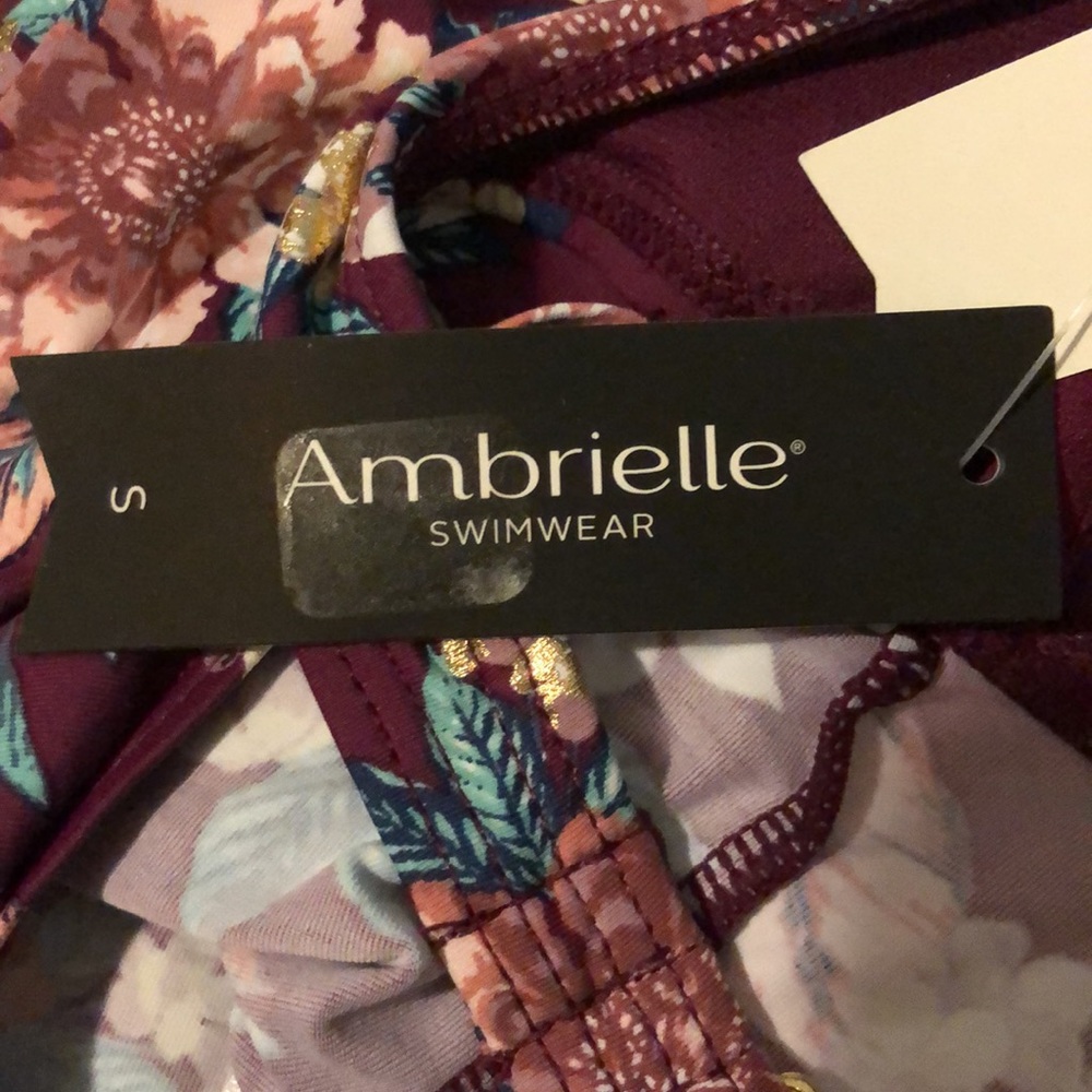 Ambrielle Swimwear Floral Burgundy Top - Picture 4 of 5